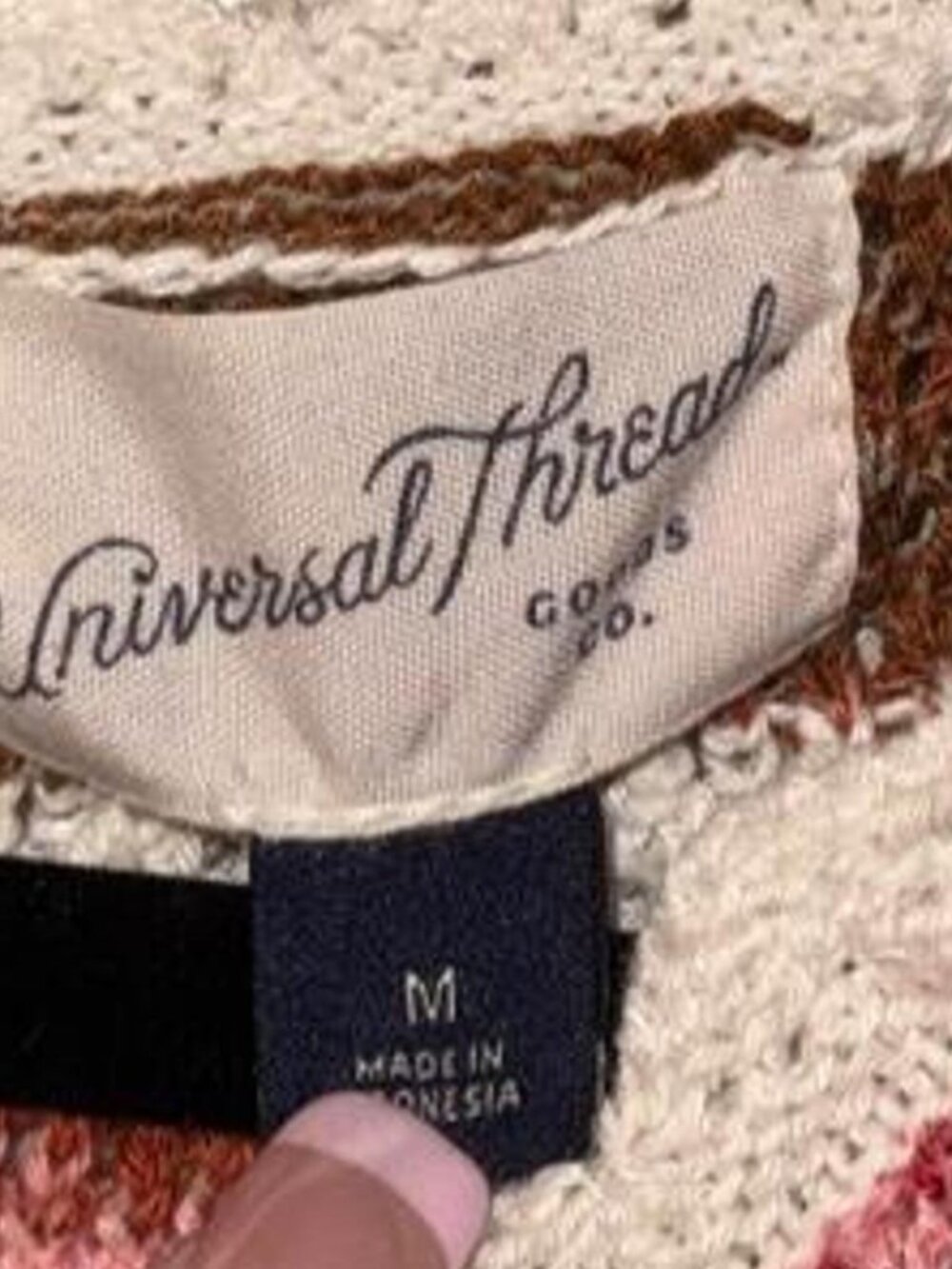Universal Thread Tank Top - Picture 3 of 3